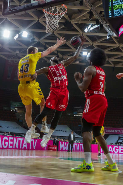 神领袖和更 神领袖和更